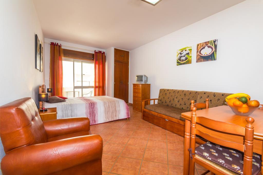 Apartamentos Arcada Quarteira Bagian luar foto