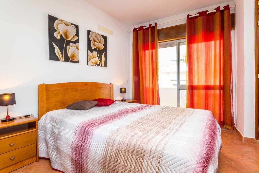 Apartamentos Arcada Quarteira Bagian luar foto