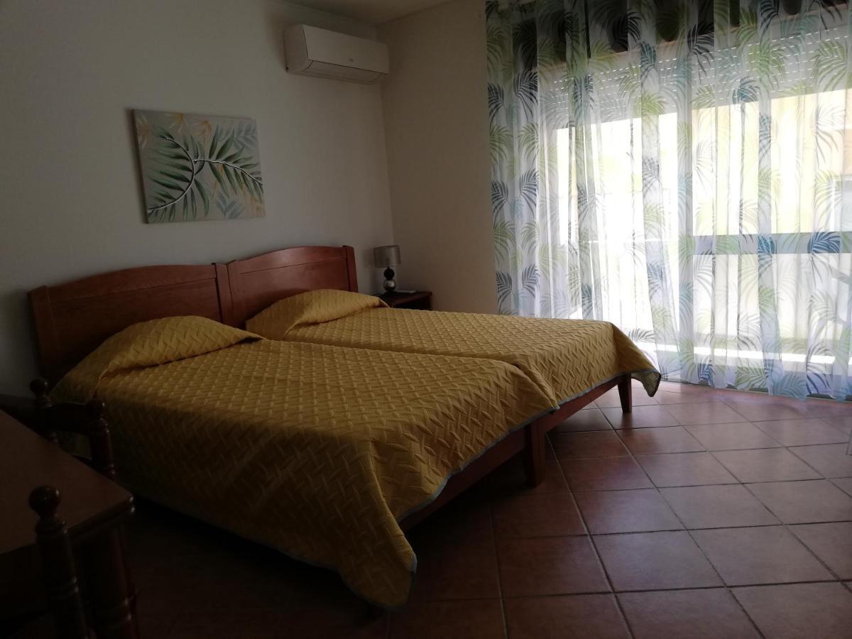 Apartamentos Arcada Quarteira Bagian luar foto