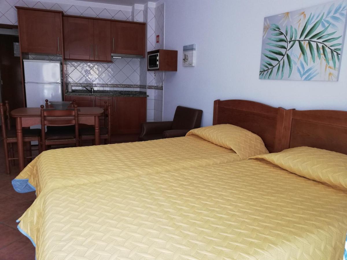 Apartamentos Arcada Quarteira Bagian luar foto